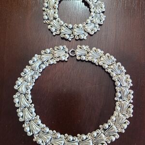 Elegant Mid Century Silver Women's Jewelry Set